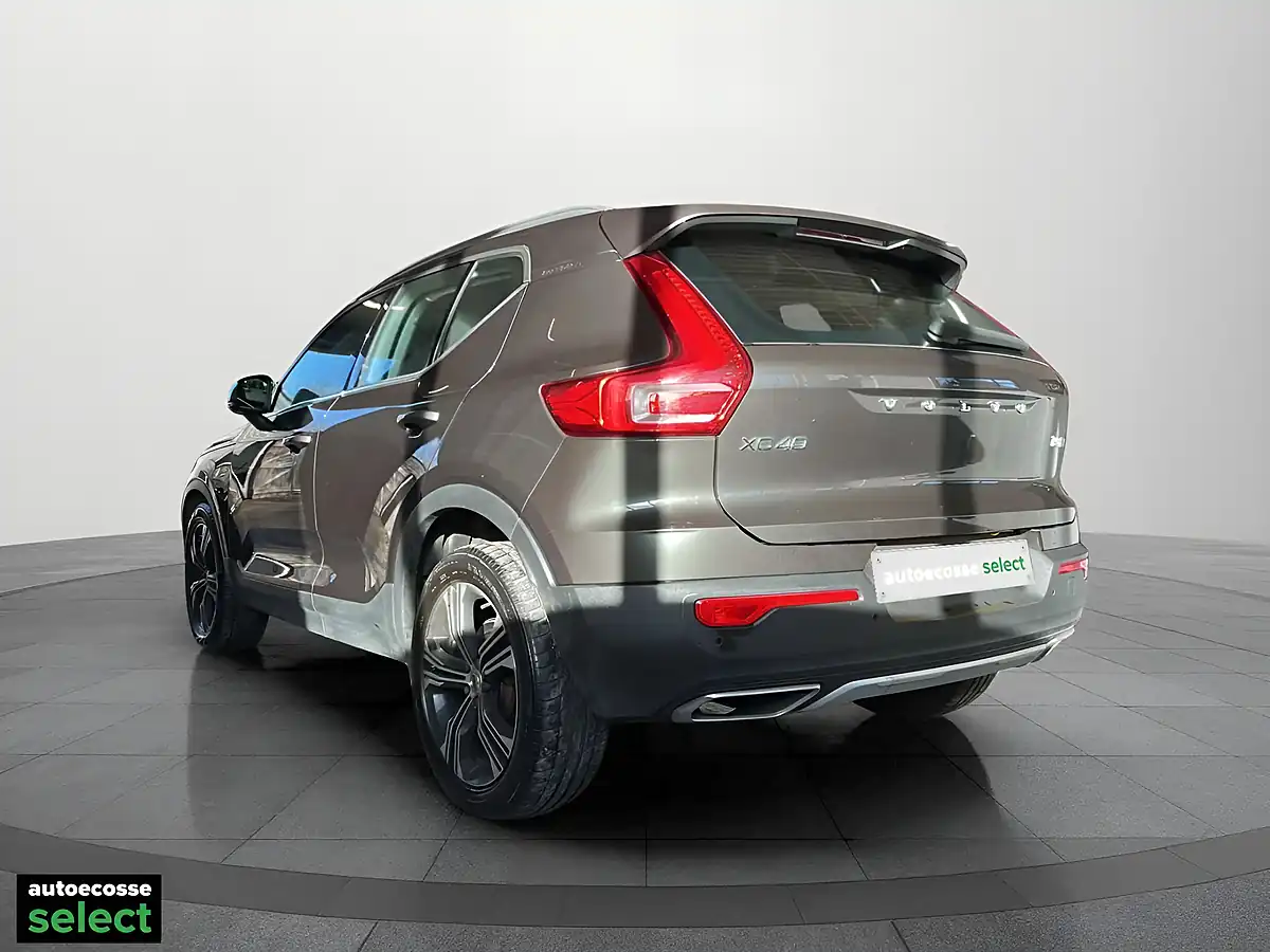 Used 2018 Volvo XC40 Inscription Pro Grey - Interior and Exterior details 8