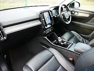 Used 2018 Volvo XC40 Inscription Pro Onyx Black - Interior and Exterior details 12