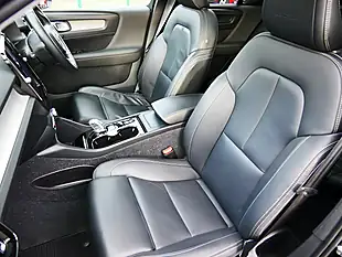 Used 2018 Volvo XC40 Inscription Pro Onyx Black - Interior and Exterior details 13