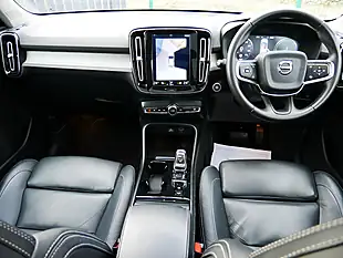 Used 2018 Volvo XC40 Inscription Pro Onyx Black - Interior and Exterior details 14