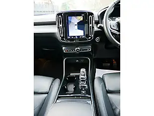 Used 2018 Volvo XC40 Inscription Pro Onyx Black - Interior and Exterior details 16