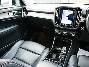 Used 2018 Volvo XC40 Inscription Pro Onyx Black - Interior and Exterior details 18
