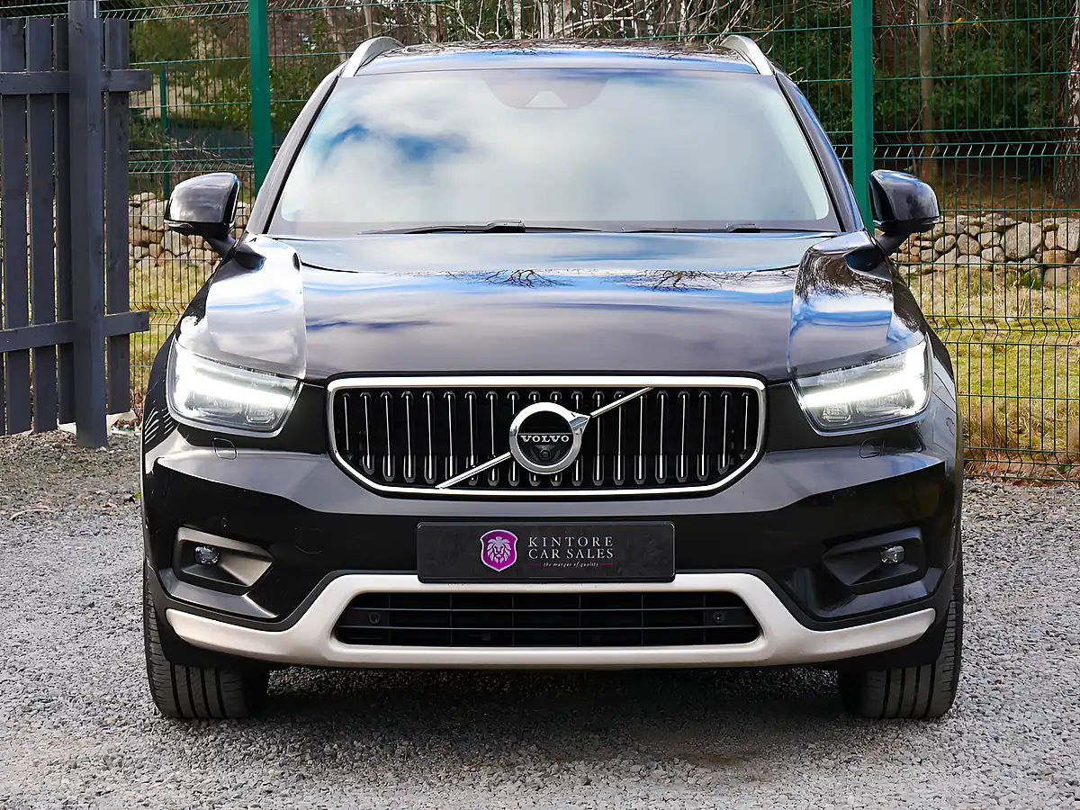 Used 2018 Volvo XC40 Inscription Pro Onyx Black - Interior and Exterior details 3