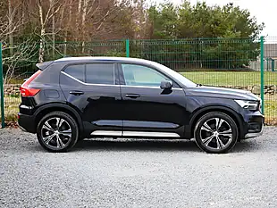 Used 2018 Volvo XC40 Inscription Pro Onyx Black - Interior and Exterior details 5