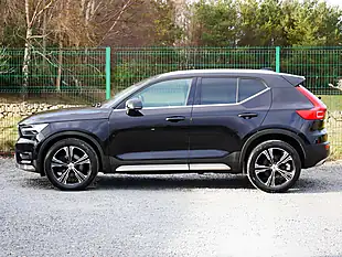 Used 2018 Volvo XC40 Inscription Pro Onyx Black - Interior and Exterior details 6