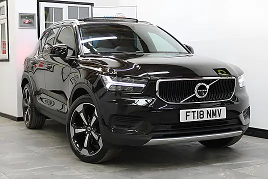 2018 Volvo XC40 T4 Momentum