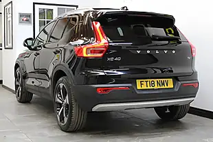 Used 2018 Volvo XC40 Momentum Black - Interior and Exterior details 3