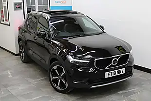 Used 2018 Volvo XC40 Momentum Black - Interior and Exterior details 7