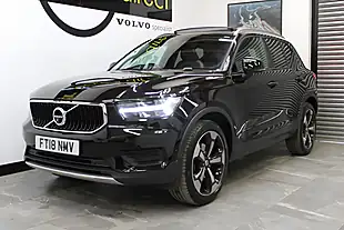 Used 2018 Volvo XC40 Momentum Black - Interior and Exterior details 9
