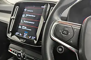 Used 2018 Volvo XC40 Momentum Black - Interior and Exterior details 10