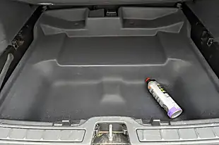 Used 2018 Volvo XC40 Momentum Black - Interior and Exterior details 16