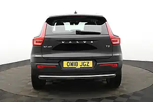 Used 2018 Volvo XC40 Momentum Black - Interior and Exterior details 4