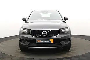 Used 2018 Volvo XC40 Momentum Black - Interior and Exterior details 8