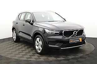Used 2018 Volvo XC40 Momentum Black - Interior and Exterior details 9