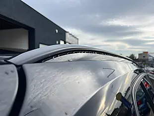 Used 2018 Volvo XC40 R-Design Grey - Interior and Exterior details 10