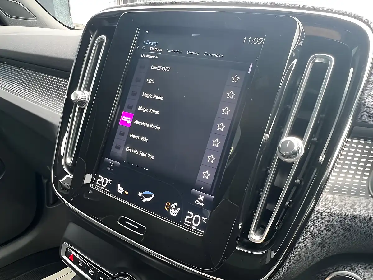 Used 2018 Volvo XC40 R-Design Grey - Interior and Exterior details 19