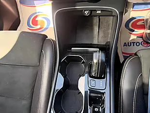 Used 2018 Volvo XC40 R-Design White - Interior and Exterior details 19
