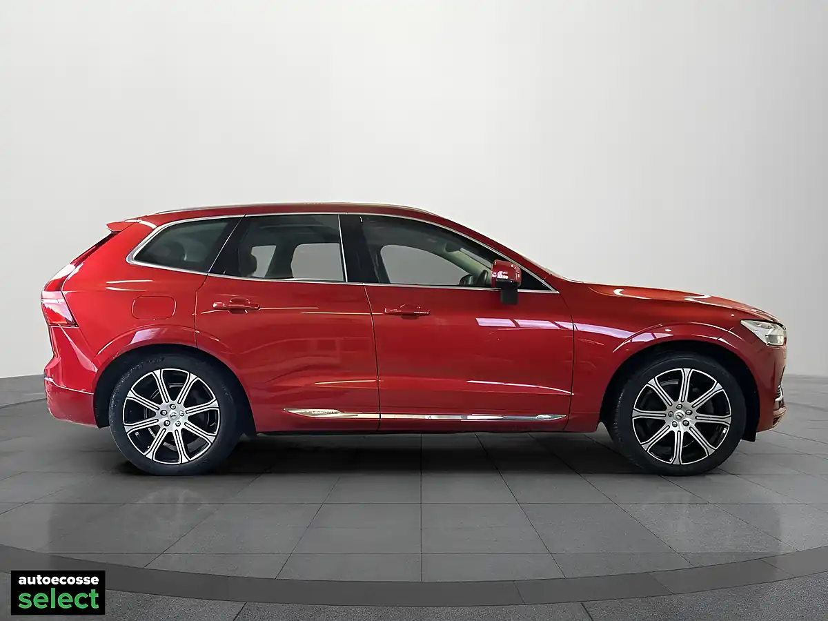 Used 2018 Volvo XC60 Inscription Pro Fusion Red - Interior and Exterior details 12