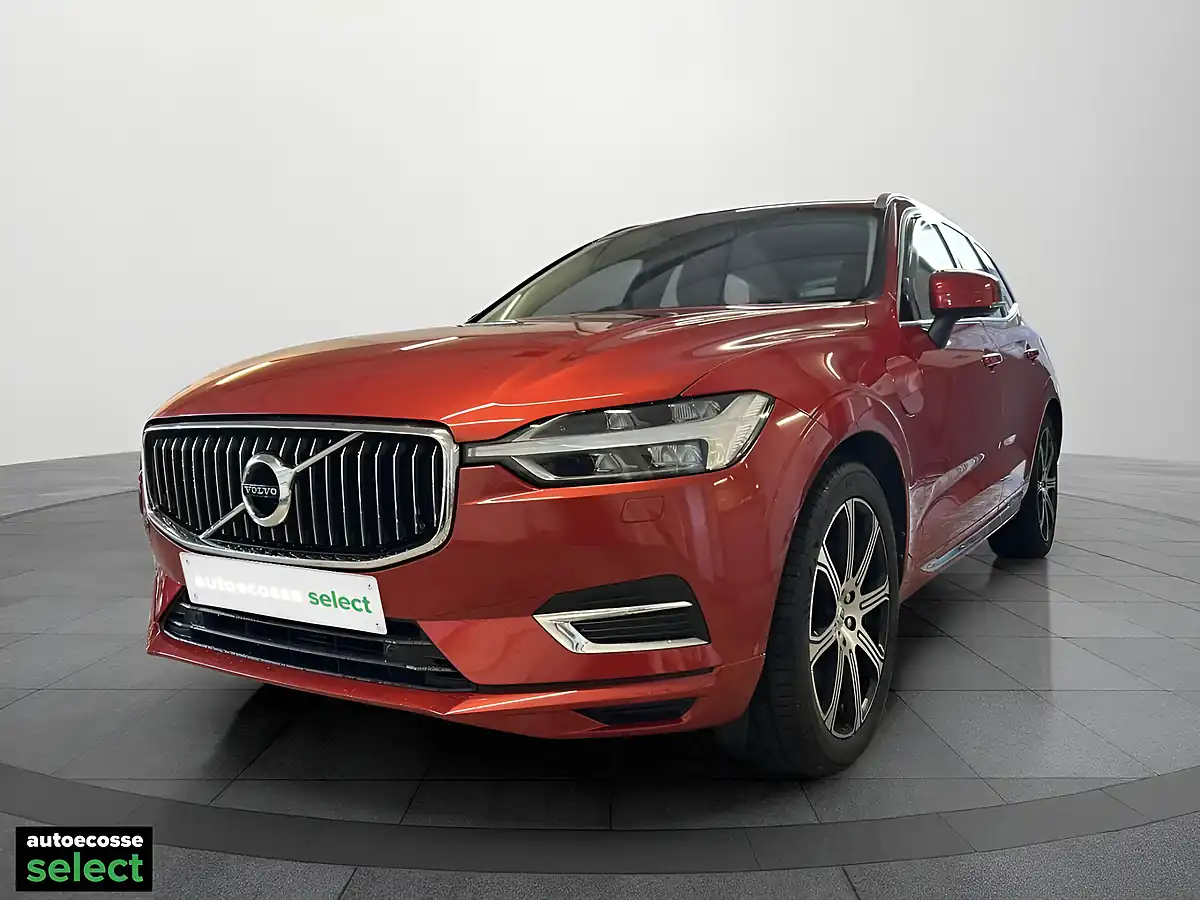 Used 2018 Volvo XC60 Inscription Pro Fusion Red - Interior and Exterior details 4