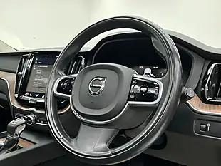 Used 2018 Volvo XC60 Inscription Pro Pine Grey - Interior and Exterior details 13