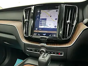 Used 2018 Volvo XC60 Inscription Pro Pine Grey - Interior and Exterior details 20
