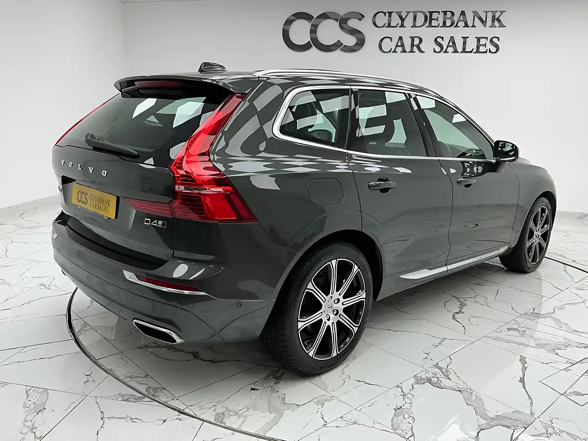 Used 2018 Volvo XC60 Inscription Pro Pine Grey - Interior and Exterior details 3