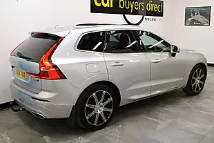 Used 2018 Volvo XC60 Inscription Pro Silver - Interior and Exterior details 4