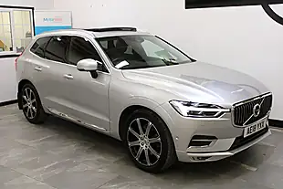 Used 2018 Volvo XC60 Inscription Pro Silver - Interior and Exterior details 5