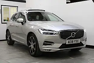 Used 2018 Volvo XC60 Inscription Pro Silver - Interior and Exterior details 6
