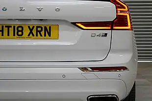 Used 2018 Volvo XC60 Inscription Pro White - Interior and Exterior details 10