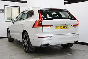Used 2018 Volvo XC60 Inscription Pro White - Interior and Exterior details 11