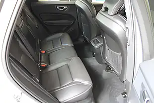 Used 2018 Volvo XC60 Inscription Pro White - Interior and Exterior details 17
