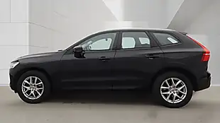 Used 2018 Volvo XC60 Momentum Black - Interior and Exterior details 6