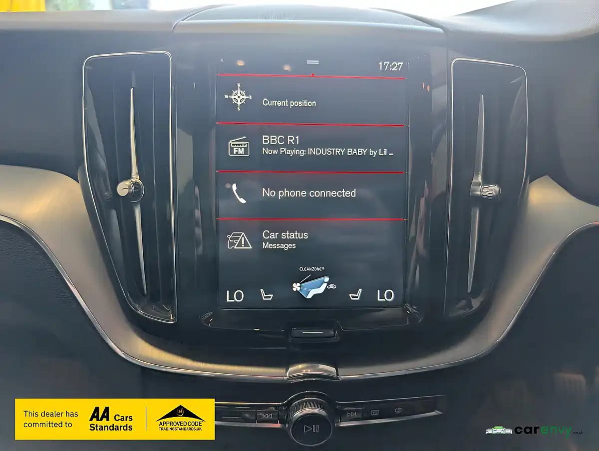 Used 2018 Volvo XC60 Momentum Fusion Red - Interior and Exterior details 17