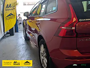 Used 2018 Volvo XC60 Momentum Fusion Red - Interior and Exterior details 7