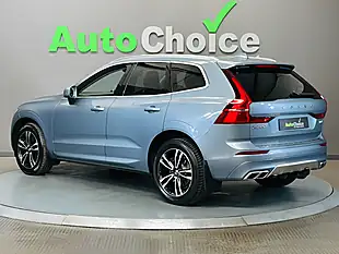 Used 2018 Volvo XC60 Momentum Pro Blue - Interior and Exterior details 10
