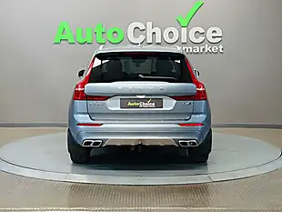 Used 2018 Volvo XC60 Momentum Pro Blue - Interior and Exterior details 12