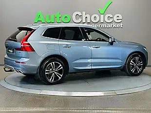 Used 2018 Volvo XC60 Momentum Pro Blue - Interior and Exterior details 15