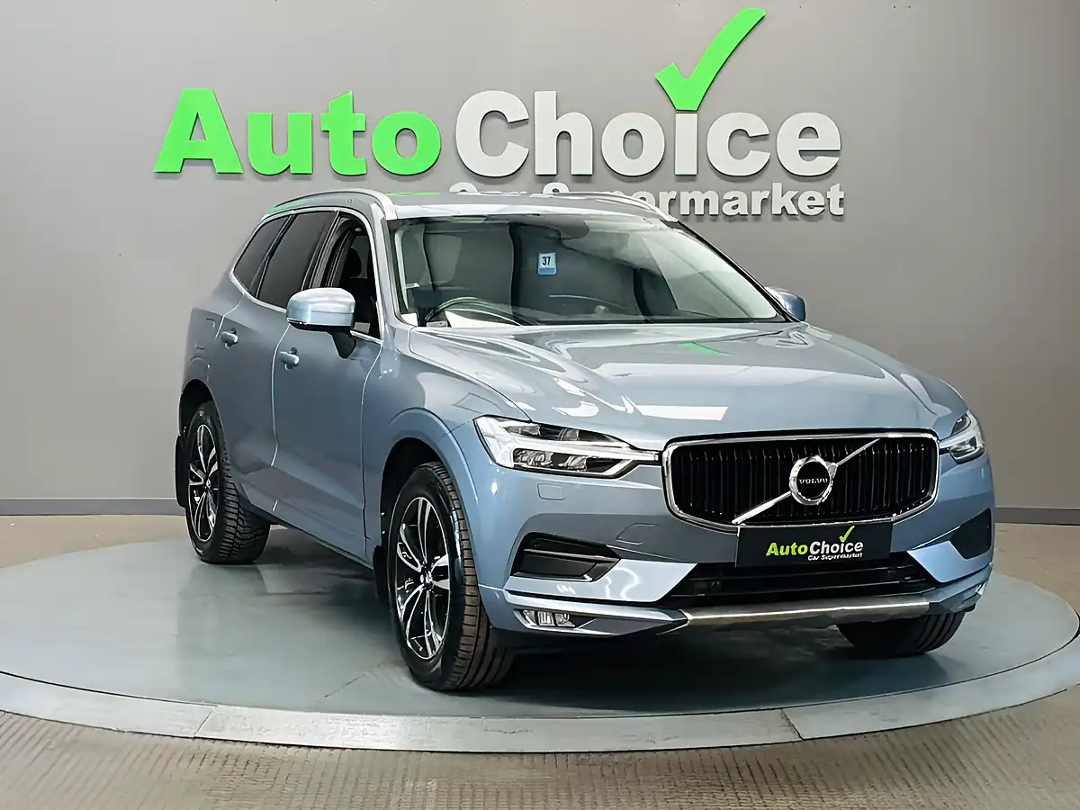 Used 2018 Volvo XC60 Momentum Pro Blue - Interior and Exterior details 2