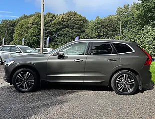 Used 2018 Volvo XC60 Momentum Pro Pine Grey - Interior and Exterior details 6