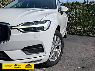 Used 2018 Volvo XC60 Momentum Pro White - Interior and Exterior details 5