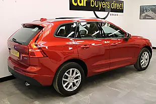 Used 2018 Volvo XC60 Momentum Red - Interior and Exterior details 4