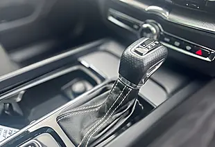 Used 2018 Volvo XC60 R-Design Black - Interior and Exterior details 12