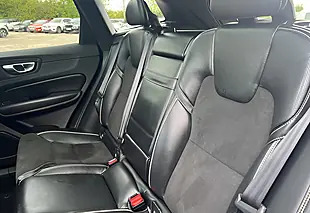 Used 2018 Volvo XC60 R-Design Black - Interior and Exterior details 16