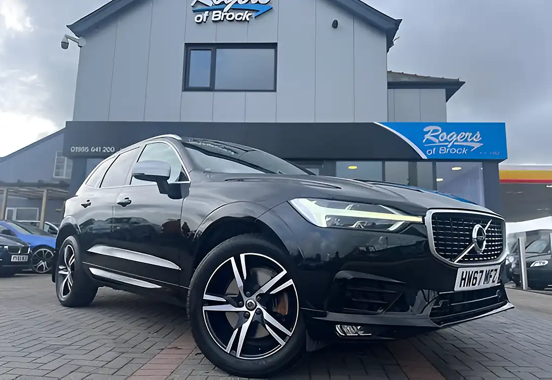 Used 2018 Volvo XC60 R-Design Black - Interior and Exterior details 2