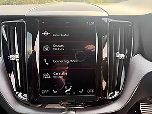 Used 2018 Volvo XC60 R-Design Black - Interior and Exterior details 16