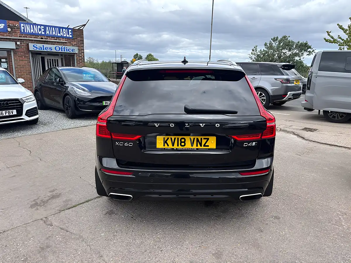 Used 2018 Volvo XC60 R-Design Black - Interior and Exterior details 7