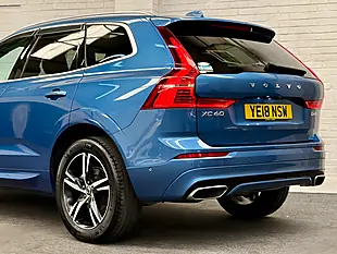 Used 2018 Volvo XC60 R-Design Blue - Interior and Exterior details 5