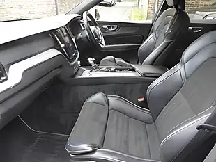 Used 2018 Volvo XC60 R-Design Crystal White Metallic - Interior and Exterior details 10