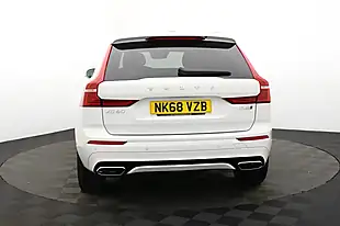 Used 2018 Volvo XC60 R-Design Ice White - Interior and Exterior details 5